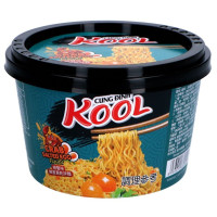 CUNG DINH KOOL - Preparat instant cu taietei si aroma de crab si ou sarat, 90 g  / produs in Vietnam